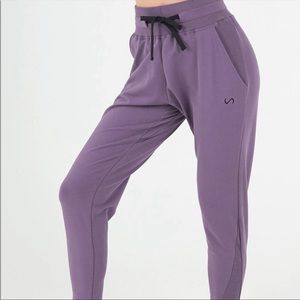 NWT TLF Techne Comfy Joggers Purple Sloe XS